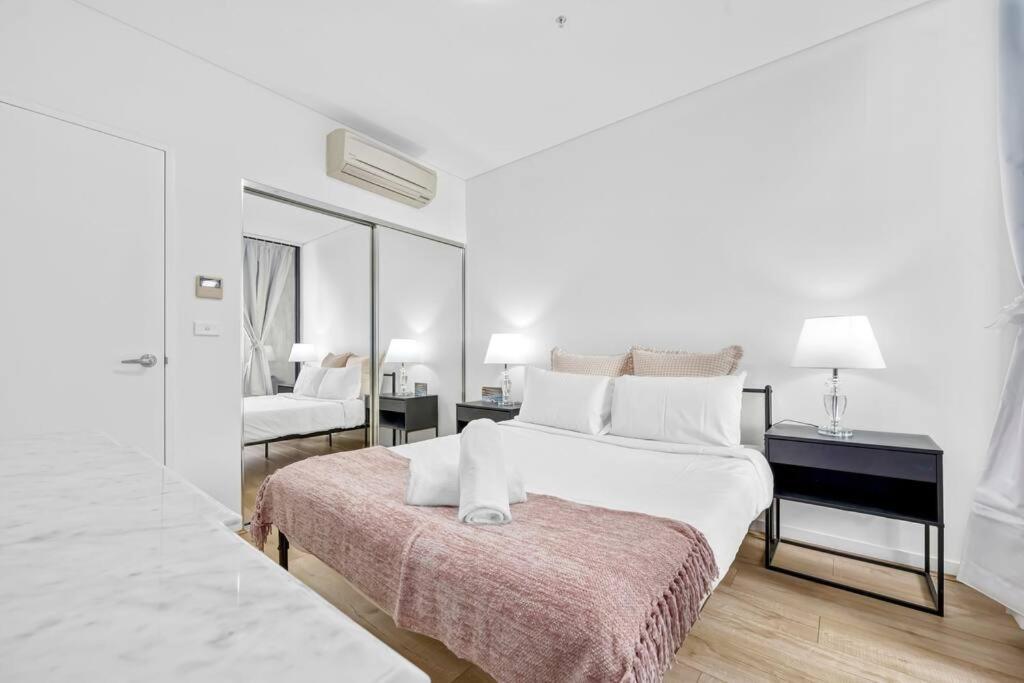 Apartment Convenient Modern 2bed Near Airport Sydney